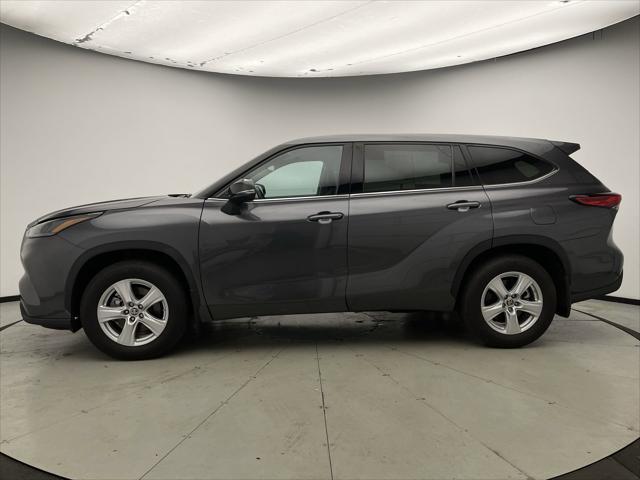 used 2022 Toyota Highlander car, priced at $32,599