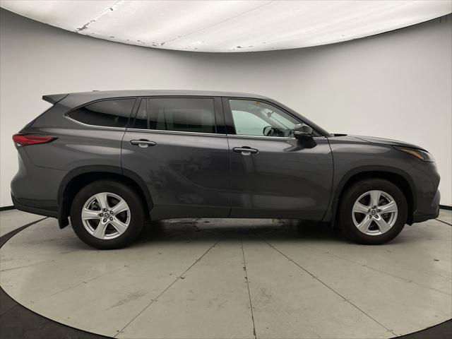 used 2022 Toyota Highlander car, priced at $32,599