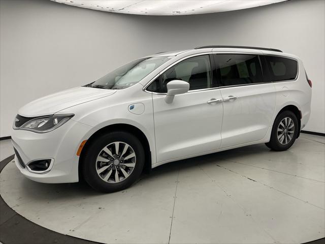 used 2020 Chrysler Pacifica Hybrid car, priced at $28,999