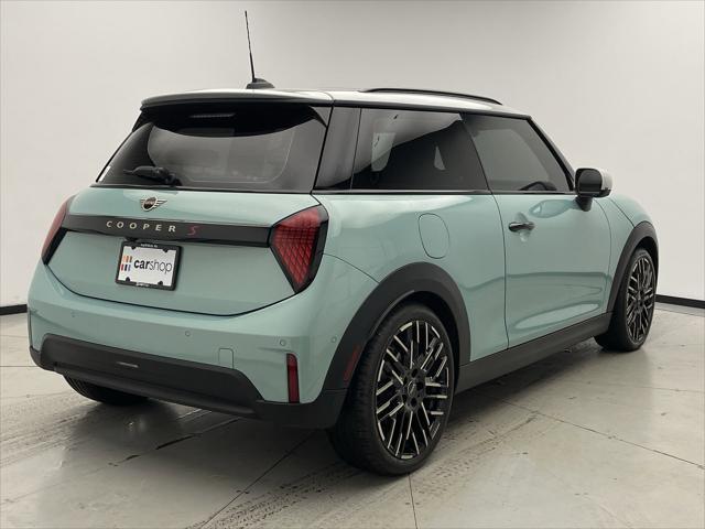 used 2025 MINI Hardtop car, priced at $33,200