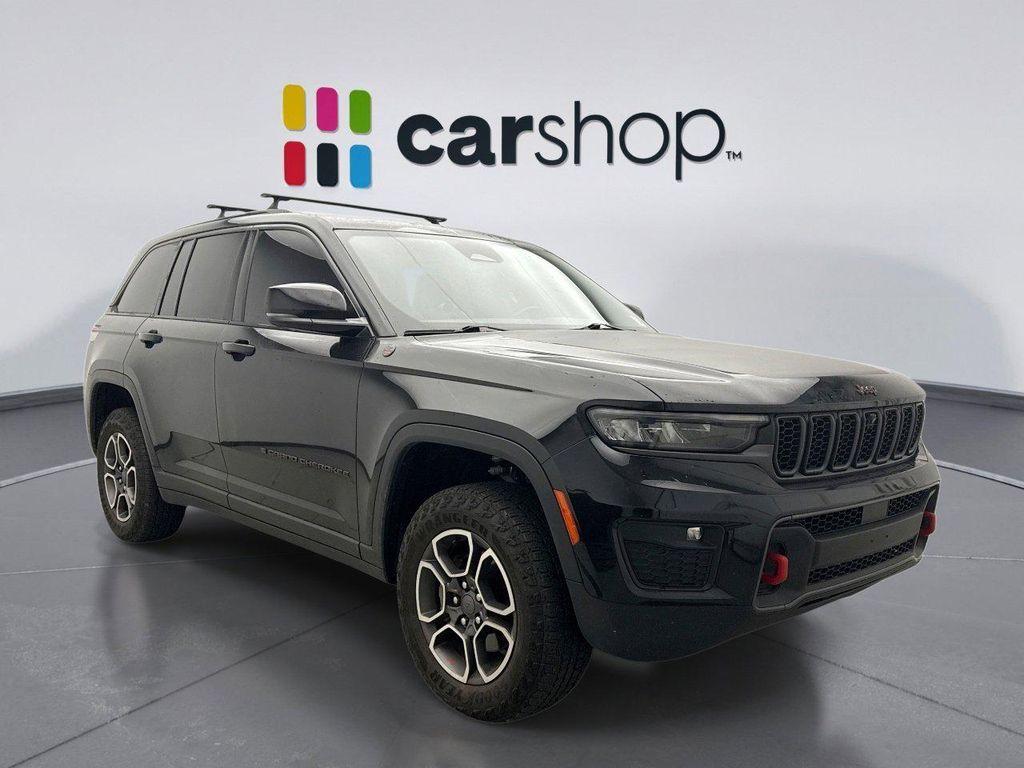 used 2022 Jeep Grand Cherokee car, priced at $33,599