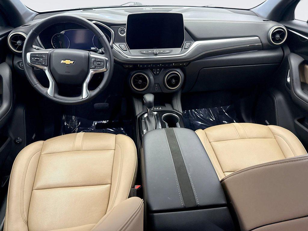 used 2023 Chevrolet Blazer car, priced at $32,999