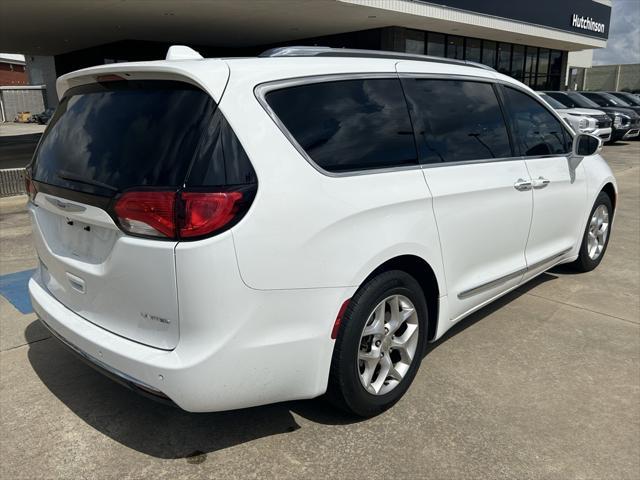 used 2020 Chrysler Pacifica car, priced at $20,989