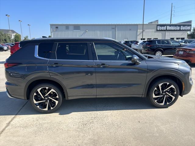 new 2024 Mitsubishi Outlander car, priced at $40,570