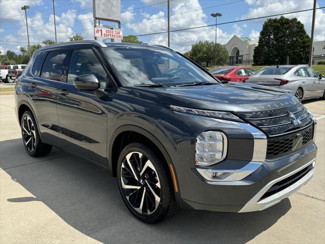 new 2024 Mitsubishi Outlander car, priced at $39,740