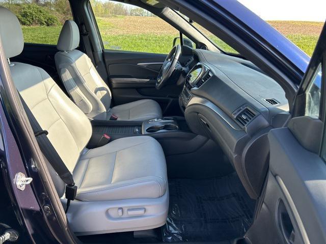 used 2023 Honda Passport car, priced at $27,891