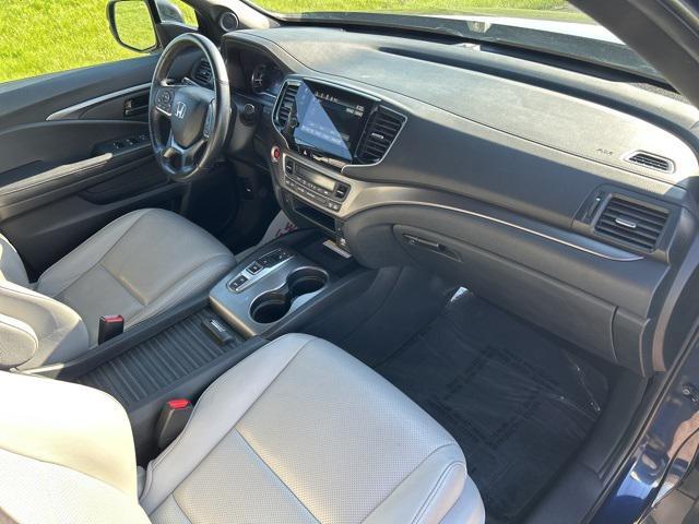 used 2023 Honda Passport car, priced at $27,891