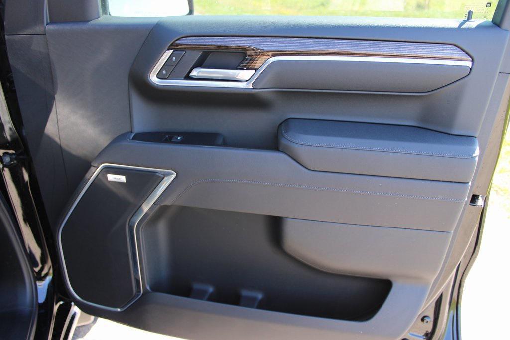 new 2025 GMC Sierra 1500 car, priced at $55,294