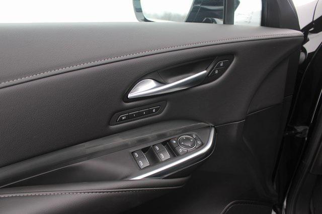 new 2025 Cadillac XT4 car, priced at $45,715