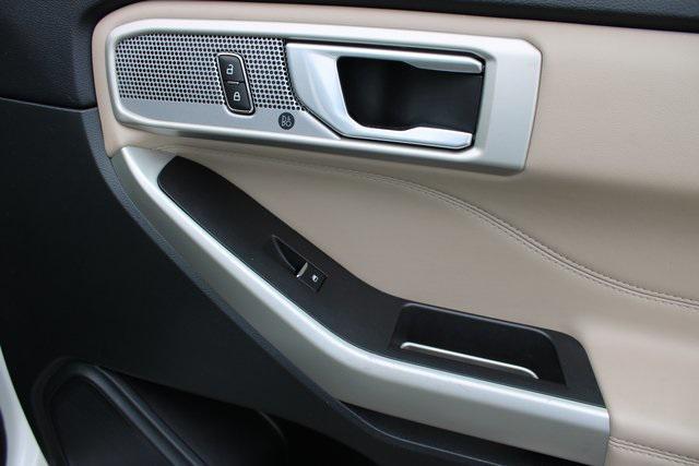 used 2023 Ford Explorer car, priced at $32,000