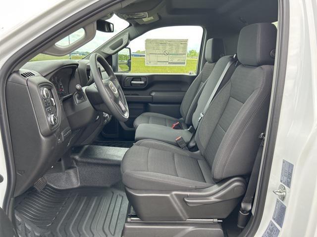 new 2025 GMC Sierra 2500 car, priced at $51,405