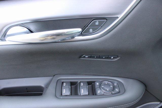 new 2025 Cadillac XT6 car, priced at $50,510