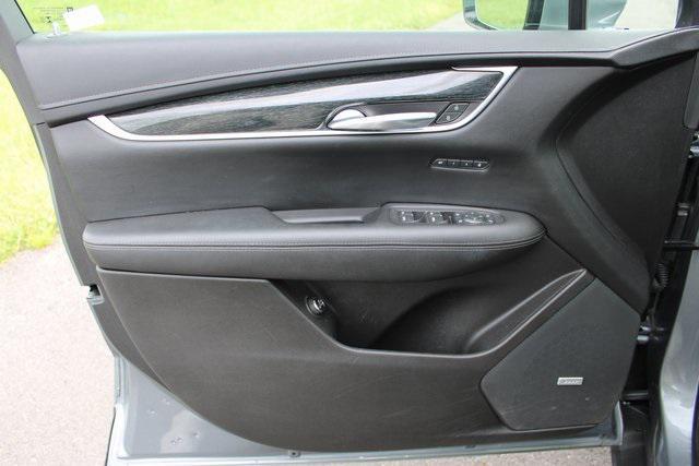 used 2021 Cadillac XT5 car, priced at $22,597