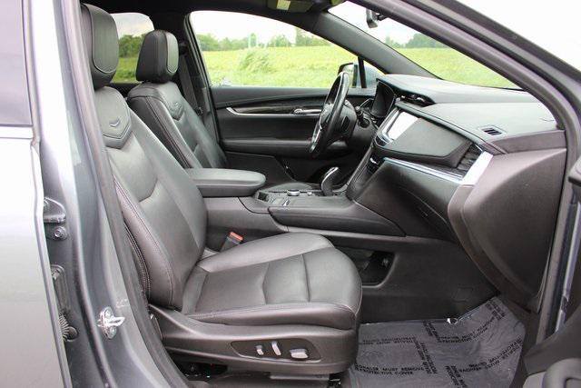 used 2021 Cadillac XT5 car, priced at $22,597