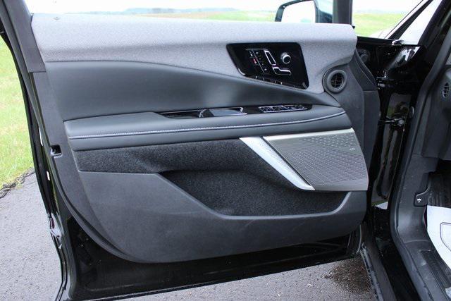 new 2025 Cadillac OPTIQ car, priced at $55,795