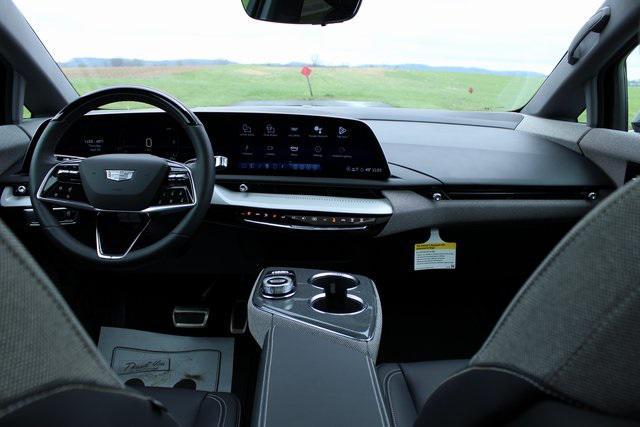 new 2025 Cadillac OPTIQ car, priced at $55,795