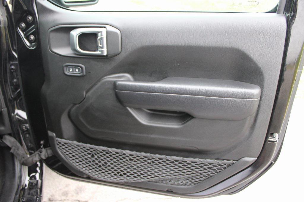 used 2023 Jeep Gladiator car, priced at $27,789