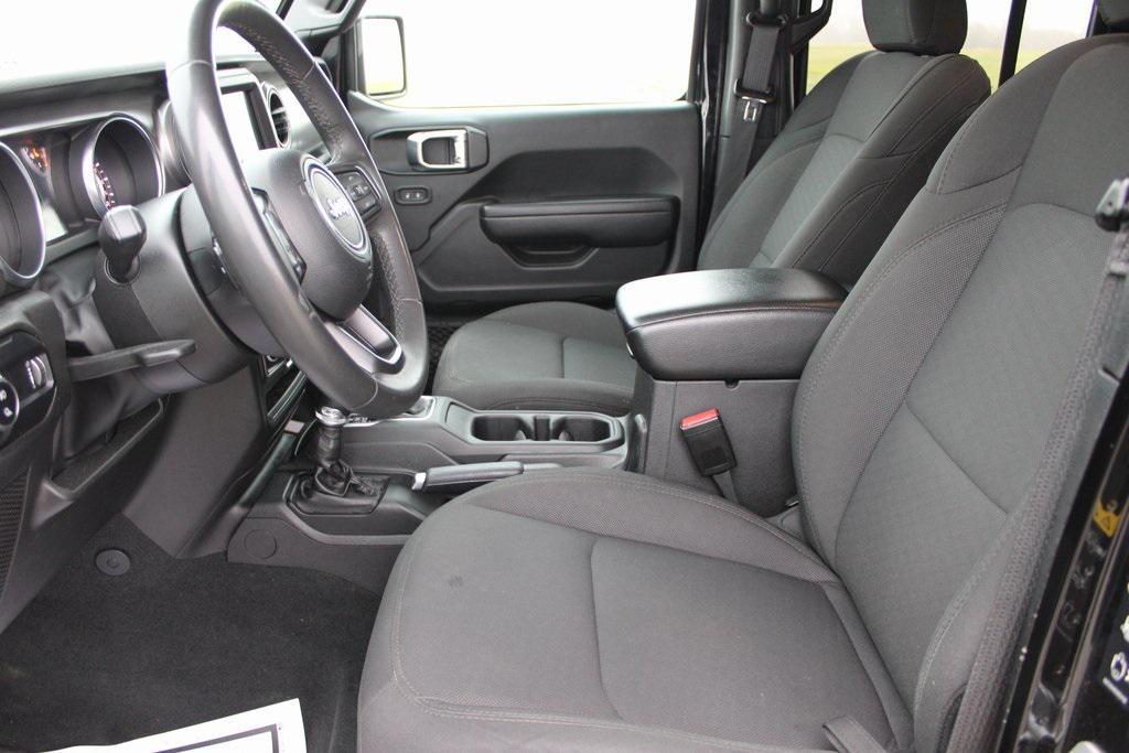 used 2023 Jeep Gladiator car, priced at $27,789