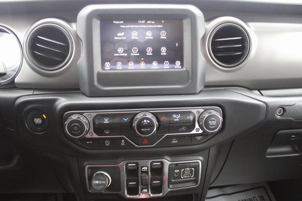 used 2023 Jeep Gladiator car, priced at $27,789