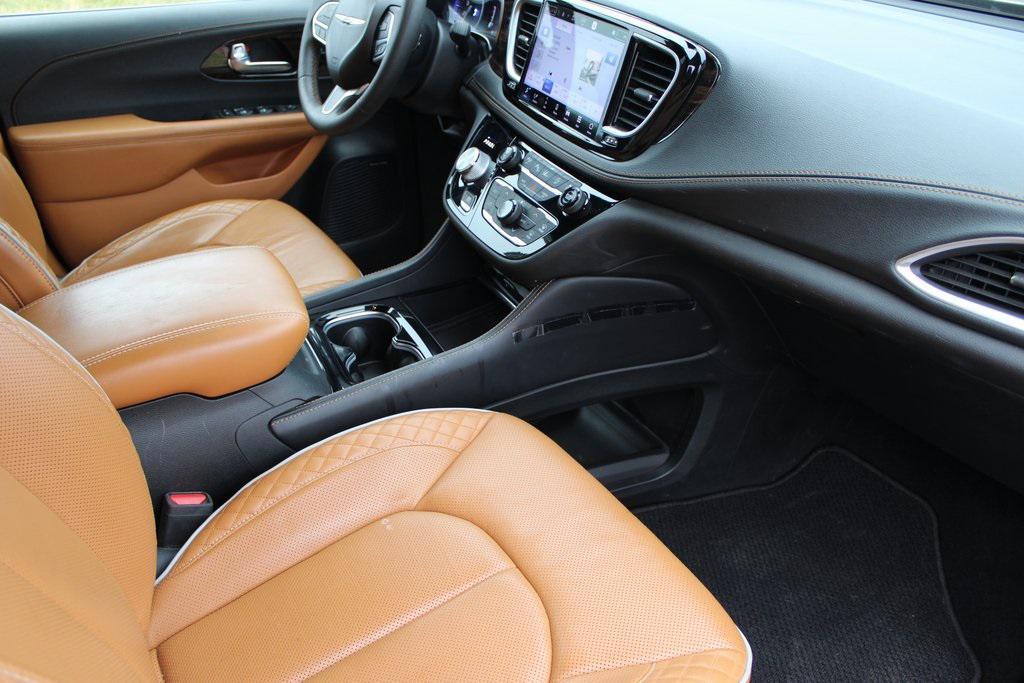 used 2022 Chrysler Pacifica car, priced at $36,960