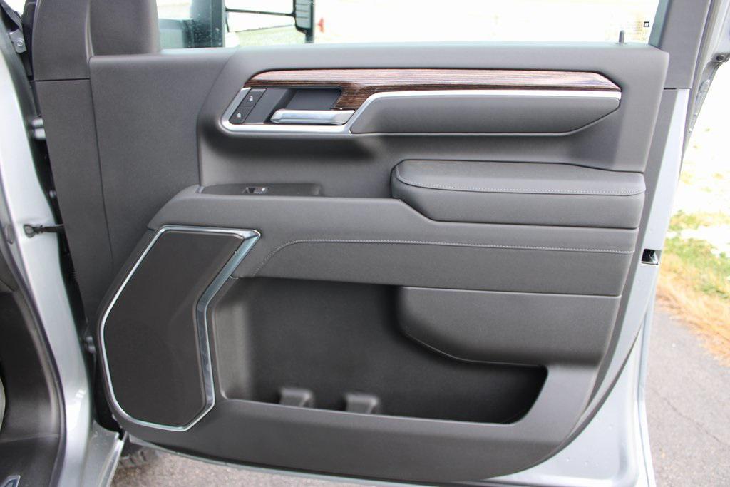 new 2026 GMC Sierra 2500 car, priced at $67,293