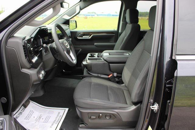 new 2025 GMC Sierra 1500 car, priced at $55,890