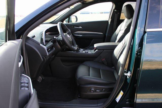 new 2025 Cadillac XT4 car, priced at $45,765