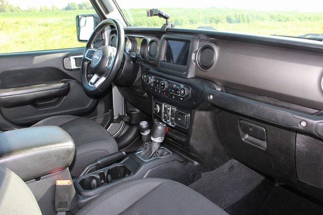 used 2020 Jeep Gladiator car, priced at $25,579