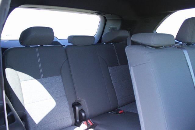 new 2025 GMC Acadia car, priced at $42,410