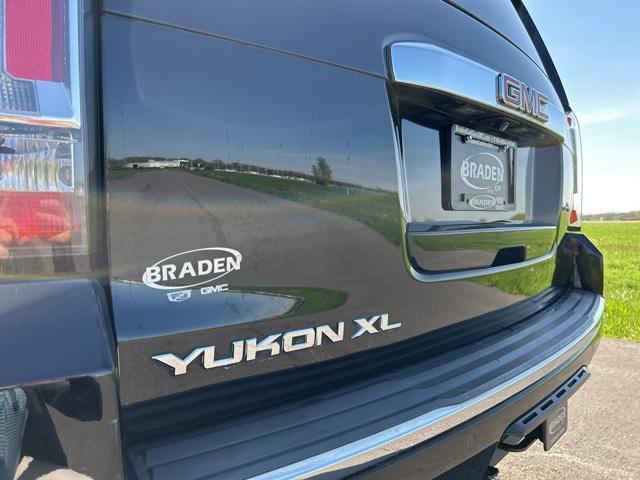 used 2016 GMC Yukon XL car, priced at $25,995