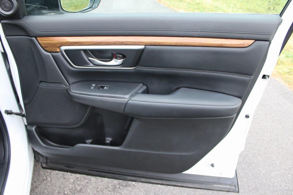 used 2022 Honda CR-V Hybrid car, priced at $23,777