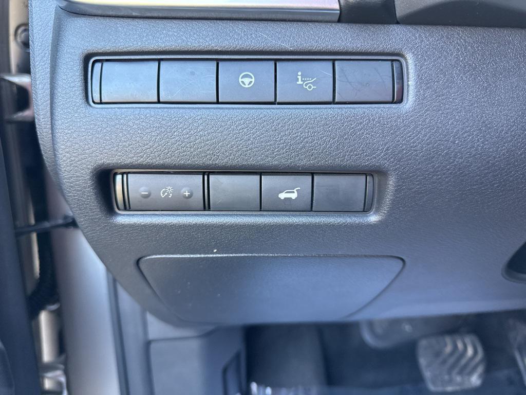 used 2022 Nissan Rogue car, priced at $25,000