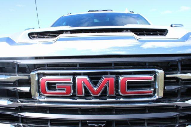 new 2025 GMC Sierra 3500 car, priced at $77,910
