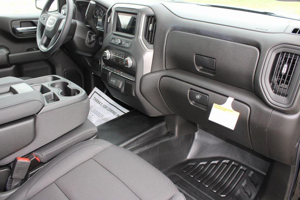 new 2026 GMC Sierra 1500 car, priced at $49,752