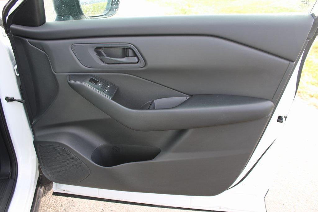 used 2024 Nissan Rogue car, priced at $20,844