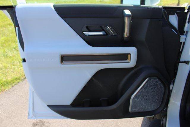 new 2025 GMC HUMMER EV Pickup car, priced at $91,890