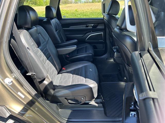 used 2024 Kia Telluride car, priced at $37,000