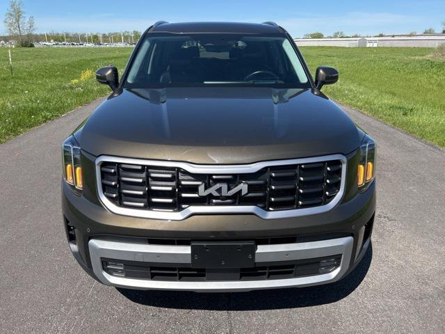 used 2024 Kia Telluride car, priced at $37,000