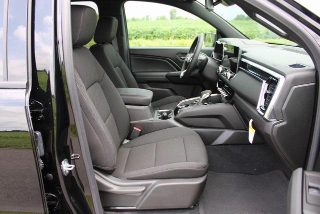 new 2025 GMC Canyon car, priced at $45,365