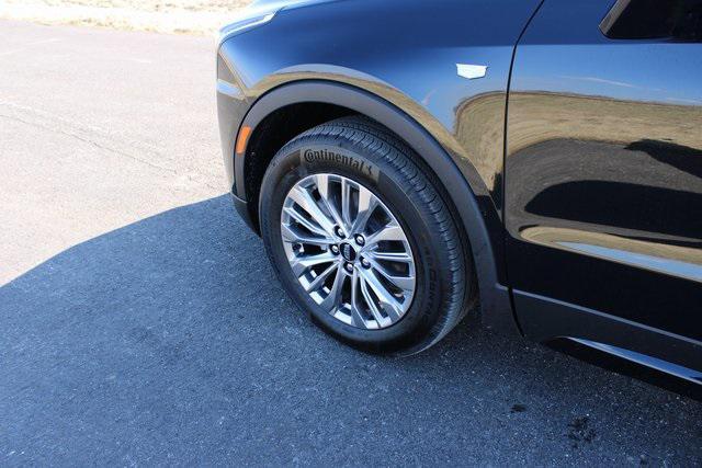 new 2025 Cadillac XT4 car, priced at $45,765