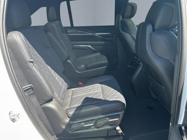 new 2025 Cadillac Escalade IQ car, priced at $121,216