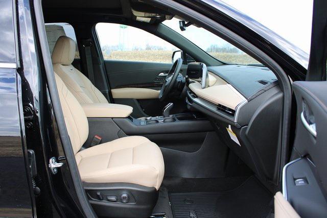 new 2025 Cadillac XT4 car, priced at $45,765