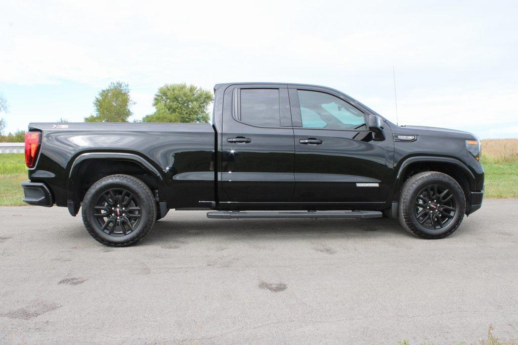 new 2025 GMC Sierra 1500 car, priced at $55,294