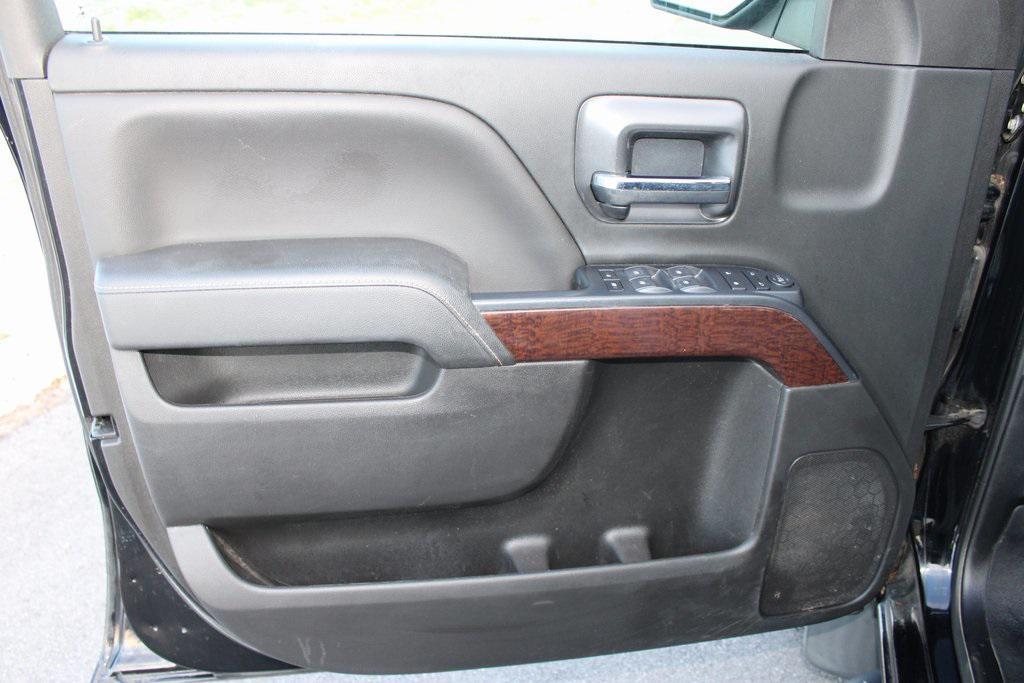 used 2018 GMC Sierra 1500 car, priced at $24,295