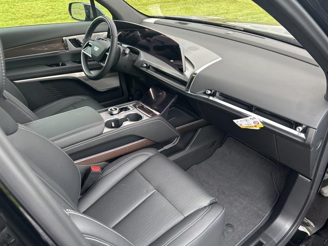 new 2026 Cadillac VISTIQ car, priced at $79,989
