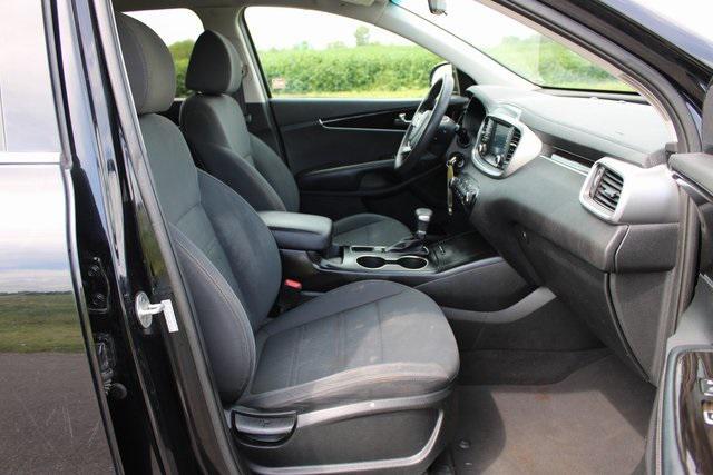 used 2020 Kia Sorento car, priced at $13,492