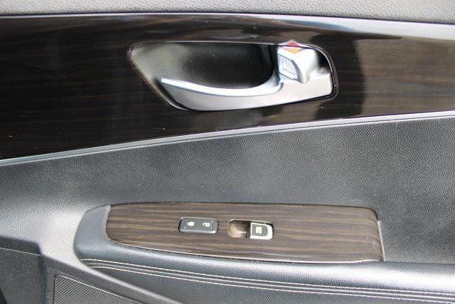 used 2020 Kia Sorento car, priced at $13,492