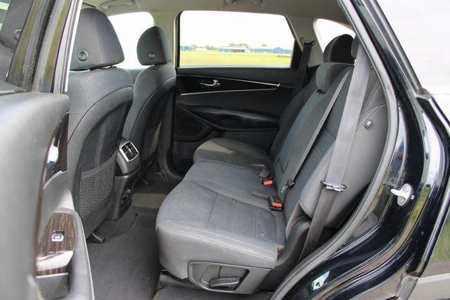used 2020 Kia Sorento car, priced at $13,492
