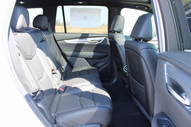 new 2025 Cadillac XT6 car, priced at $51,910