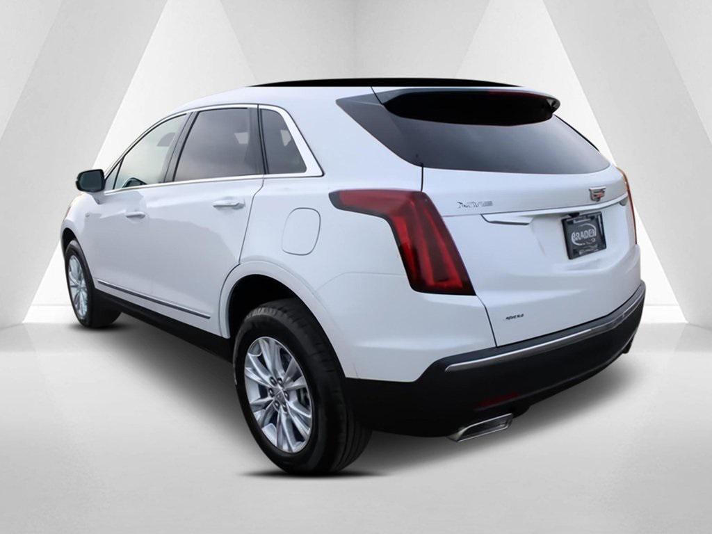new 2025 Cadillac XT5 car, priced at $45,188